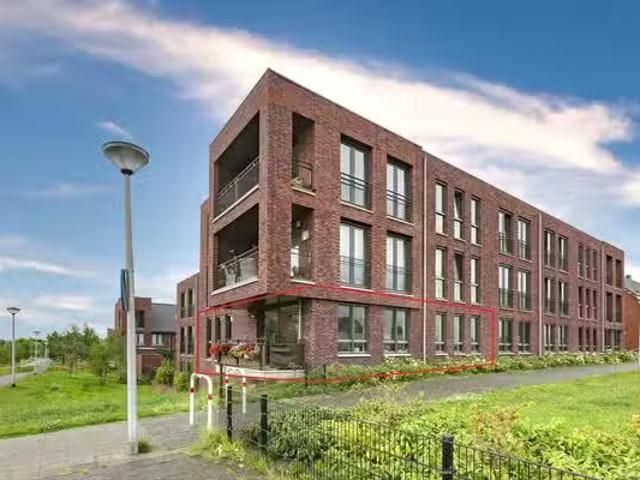 Appartement te koop in Hillegersberg-Schiebroek, Rotterdam