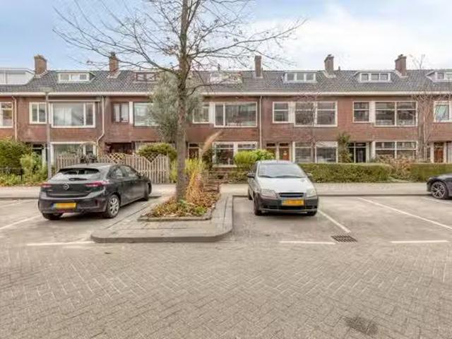 Appartement te koop in Charlois, Rotterdam