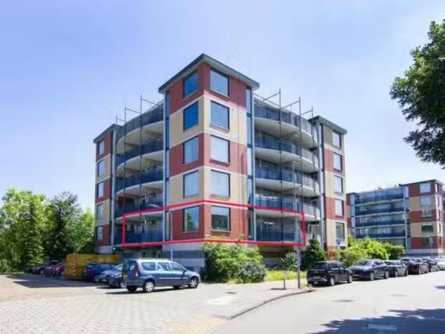 Landhuis te koop in Haarlem, Haarlem