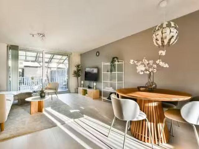 Woning te koop in Sloten, Amsterdam