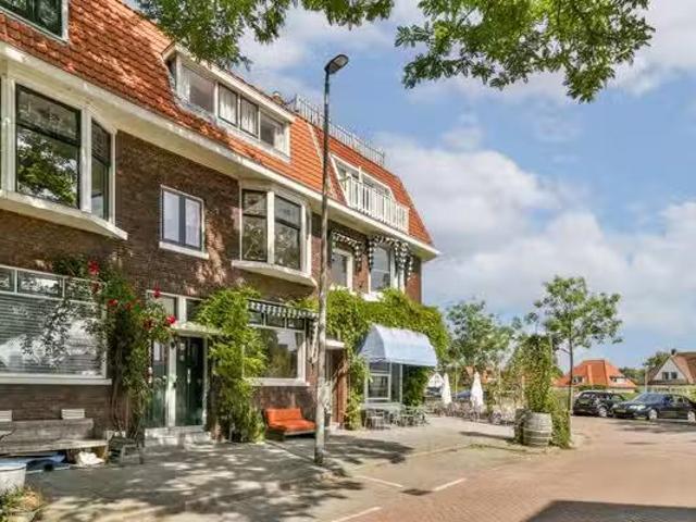 Appartement te koop in Hillegersberg-Schiebroek, Rotterdam