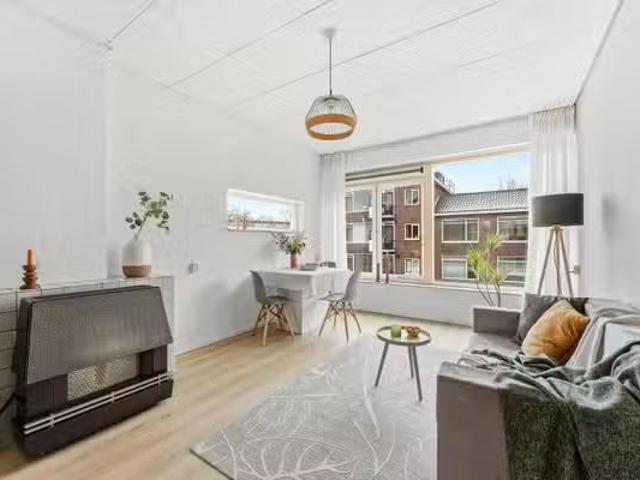 Appartement te koop in Hillegersberg-Schiebroek, Rotterdam