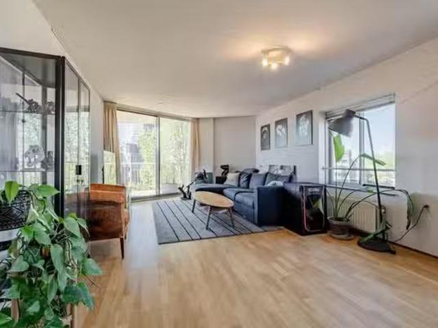 Appartement te koop in Van Lennepbuurt, Amsterdam