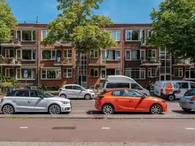 Appartement te koop in Hillegersberg-Schiebroek, Rotterdam