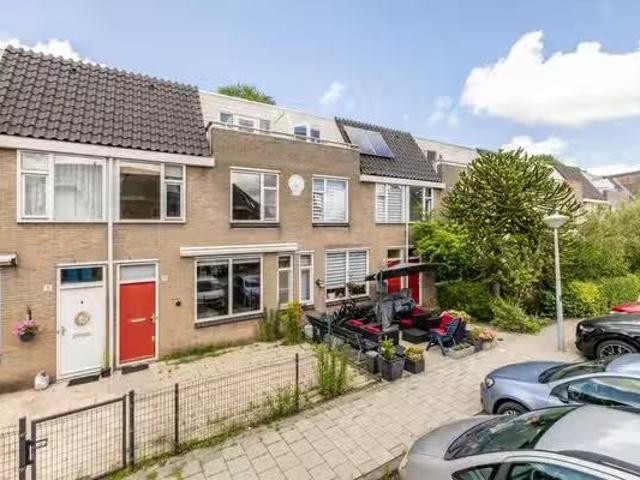 Landhuis te koop in Amsterdam, Oost