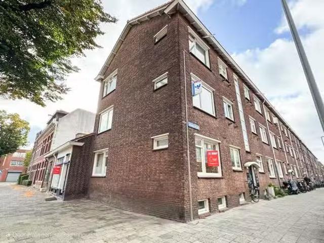 Appartement te koop in Charlois, Rotterdam