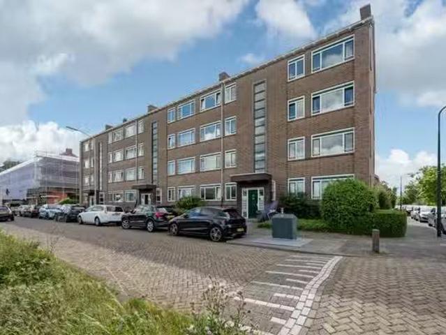 Appartement te koop in Mariahoeve, Zuid Holland