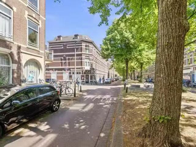 Woning te koop in Den Haag, Stationsbuurt