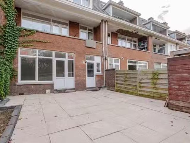 Appartement te koop in Charlois, Rotterdam