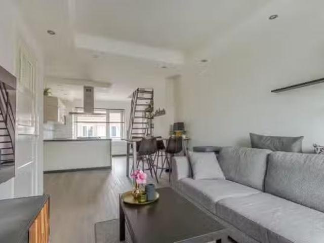 Appartement te koop in Charlois, Rotterdam