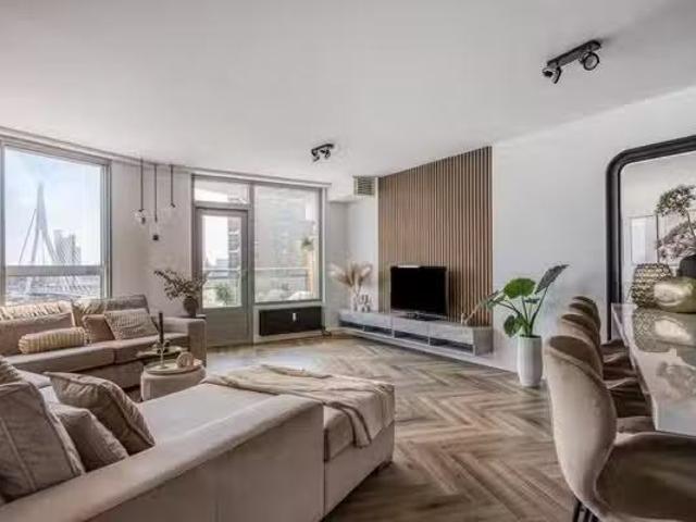 Appartement te koop in Kop van Zuid, Rotterdam