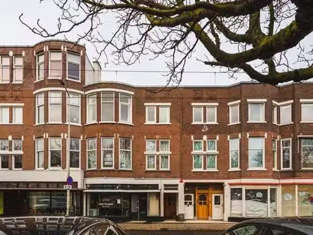 Appartement te koop in Bomenbuurt, Zuid Holland