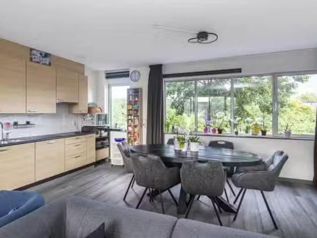 Appartement te koop in Wateringse Veld, Zuid Holland