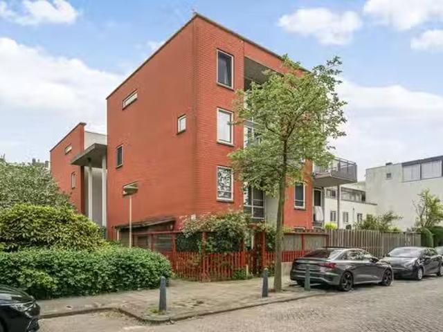 Appartement te koop in Wateringse Veld, Den Haag