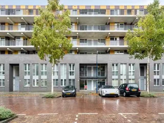Appartement te koop in Sloten, Amsterdam
