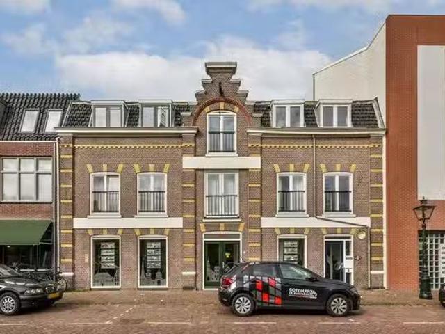 Woning te koop in De Kooi, Leiden