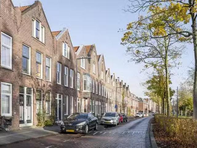 Appartement te koop in Bloemhof, Rotterdam