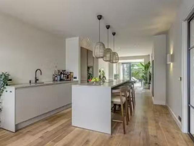 Appartement te koop in Centrum, Amsterdam