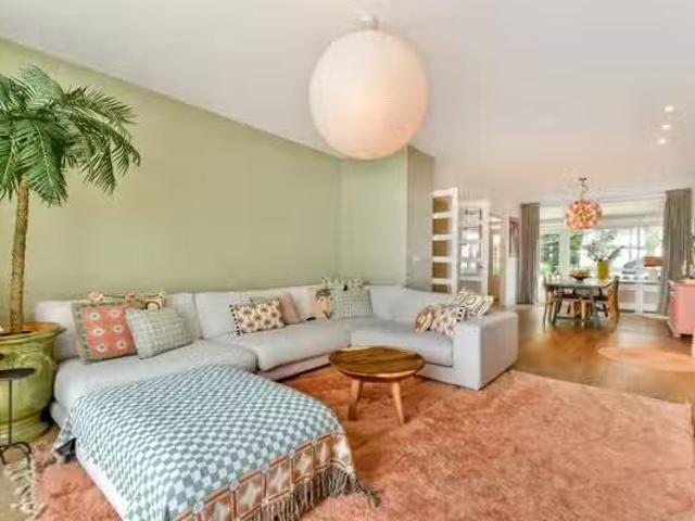 Appartement te koop in Zuid, Amsterdam