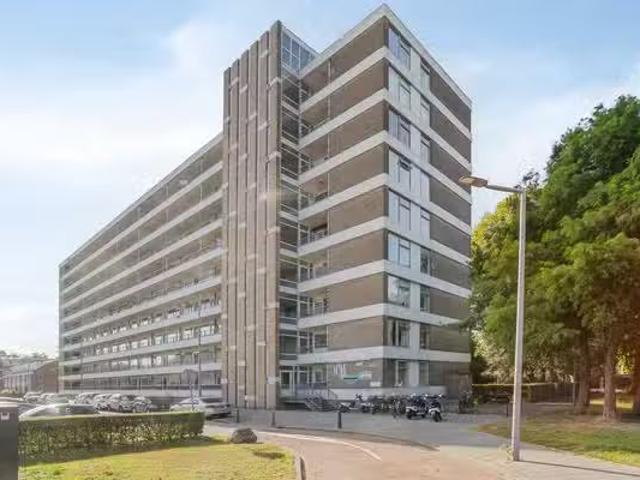 Appartement te koop in Charlois, Rotterdam
