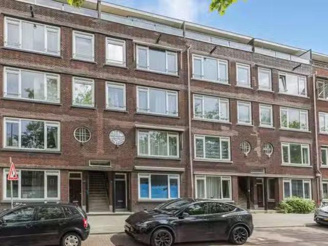 Appartement te koop in Charlois, Rotterdam
