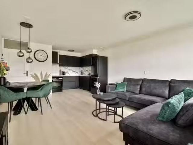 Appartement te koop in Zuidoost, Amsterdam