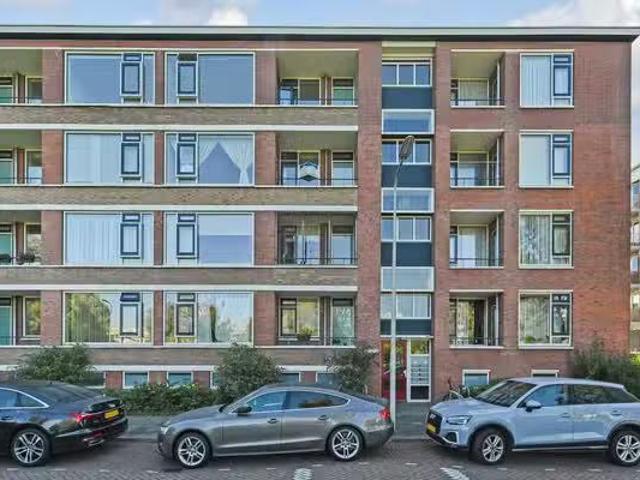 Appartement te koop in Leyenburg, Zuid Holland