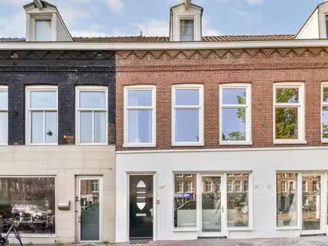Appartement te koop in Centrum, Amsterdam
