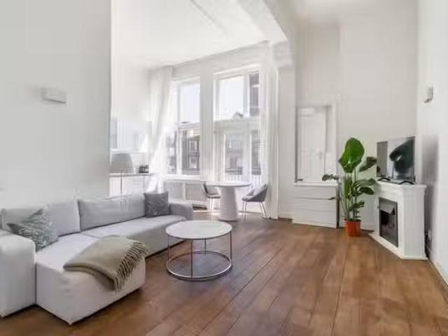 Landhuis te koop in Den Haag, Laakkwartier