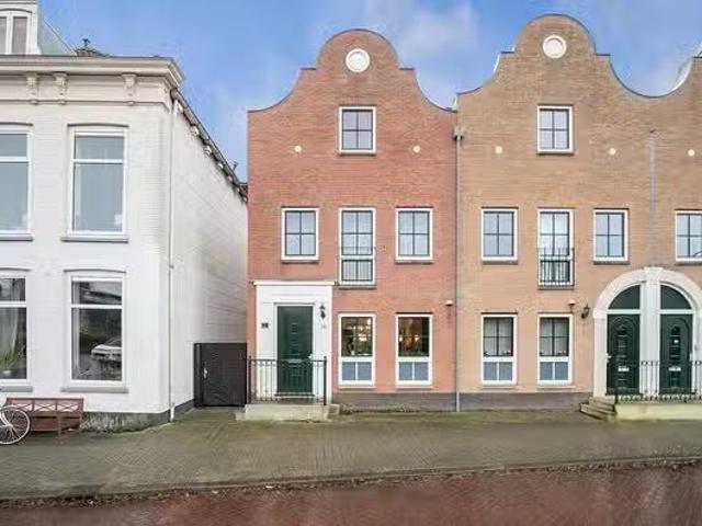 Appartement te koop in Schiemond, Rotterdam