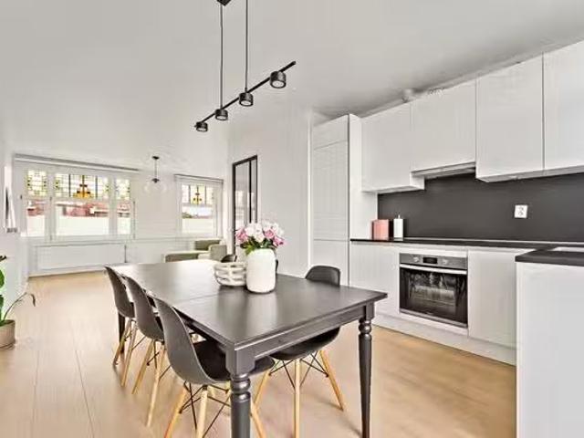 Woning te koop in Den Haag, Zuid Holland