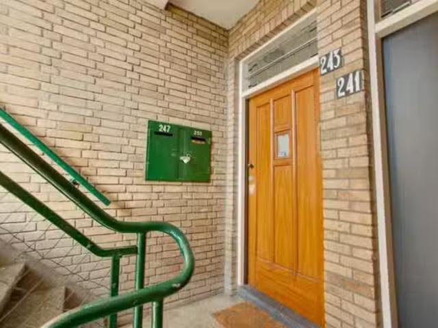 Appartement te koop in Rustenburg en Oostbroek, Zuid Holland