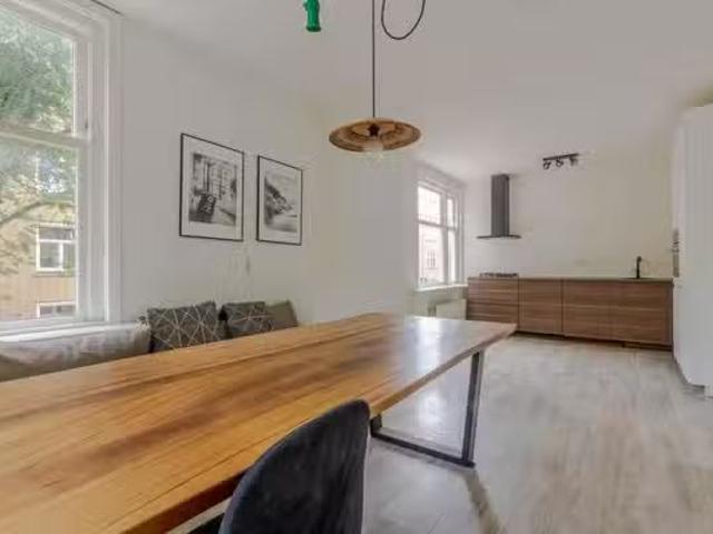 Woning te koop in Rotterdam, Carnisse