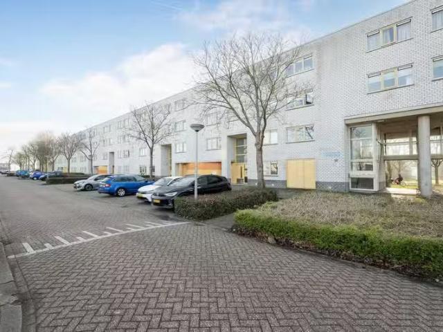 Appartement te koop in Muziekwijk, Almere-haven