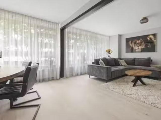 Appartement te koop in Loosduinen, Zuid Holland