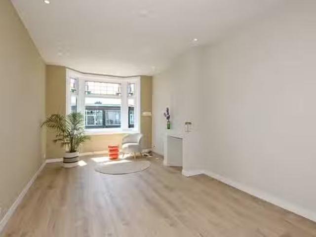 Appartement te koop in Valkenboskwartier, Zuid Holland
