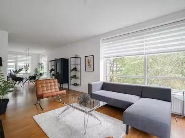 Appartement te koop in Loosduinen, Zuid Holland