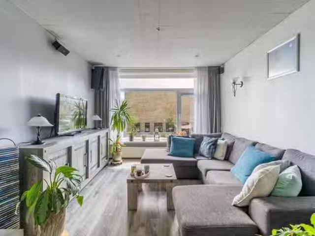 Woning te koop in Den Haag, Groente- en Fruitmarkt