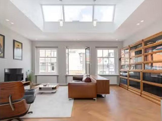 Appartement te koop in Centrum, Amsterdam