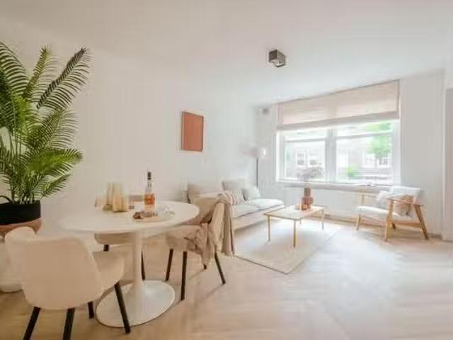 Landhuis te koop in Amsterdam, Spaarndammerbuurt