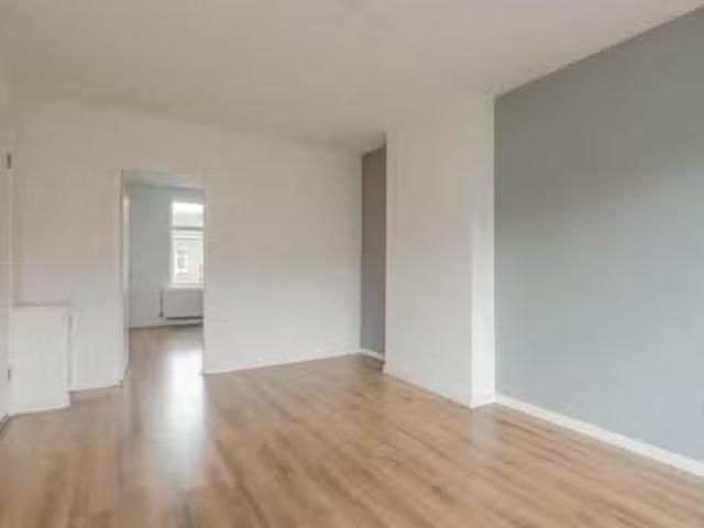 Appartement te koop in Charlois, Rotterdam