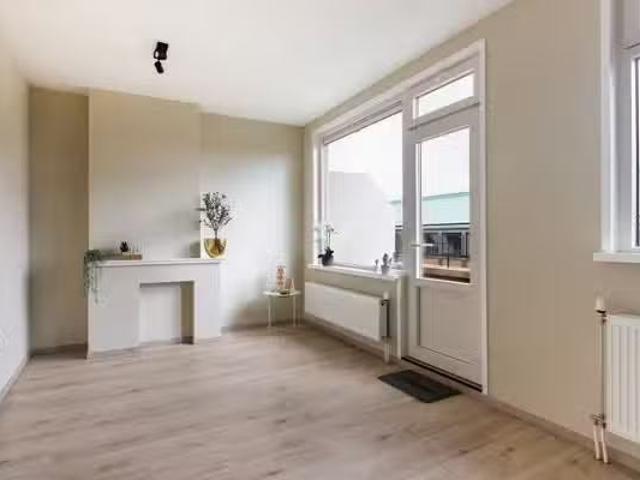 Appartement te koop in Charlois, Rotterdam