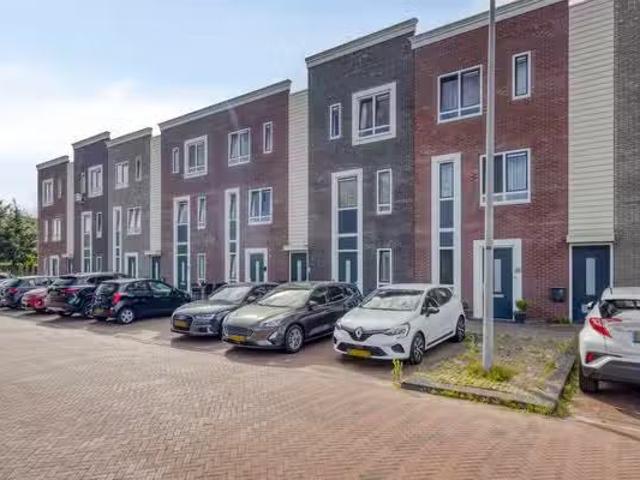 Appartement te koop in Almere Haven, Almere-haven