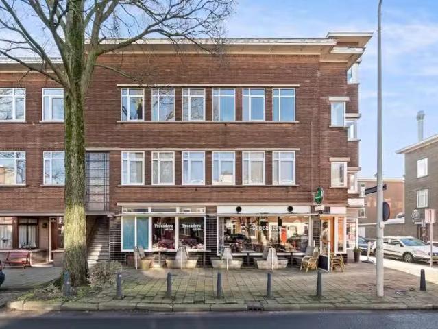 Appartement te koop in Vruchtenbuurt, Zuid Holland