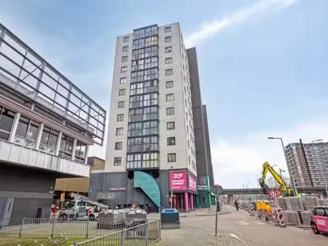 Woning te koop in Charlois, Rotterdam