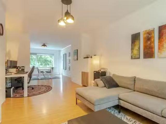 Appartement te koop in Charlois, Rotterdam