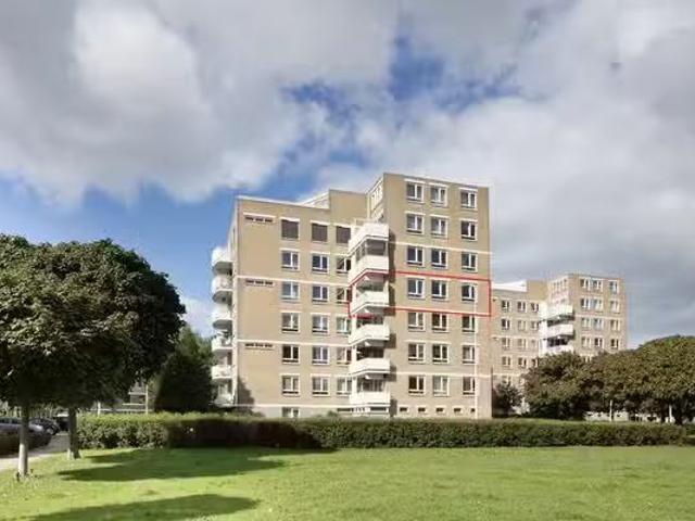 Appartement te koop in Loosduinen, Zuid Holland