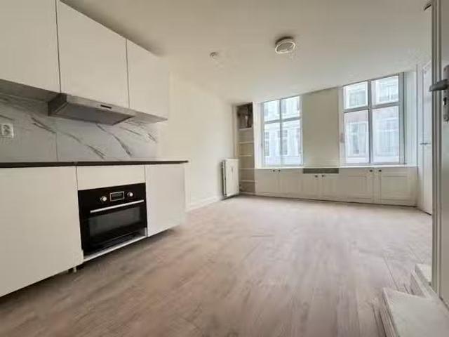 Appartement te koop in Molenwijk, Laak