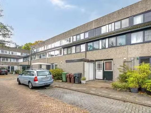 Appartement te koop in Hillegersberg-Schiebroek, Rotterdam