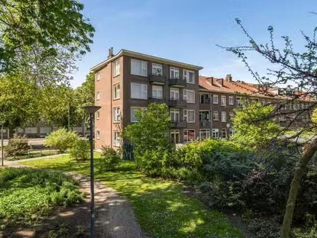 Appartement te koop in Charlois, Rotterdam